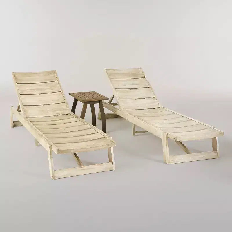 Ensemble de chaises longues Mahi 3 pièces en bois d'acacia : Résistant aux intempéries, comprend une table d'appoint - Christopher Knight Home