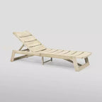 Ensemble de chaises longues Mahi 3 pièces en bois d'acacia : Résistant aux intempéries, comprend une table d'appoint - Christopher Knight Home