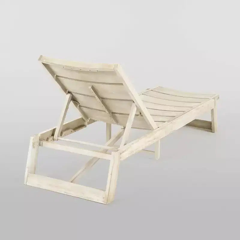 Ensemble de chaises longues Mahi 3 pièces en bois d'acacia : Résistant aux intempéries, comprend une table d'appoint - Christopher Knight Home