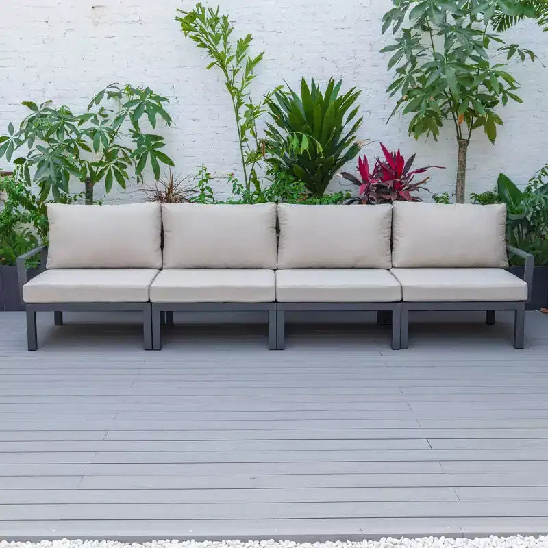 LeisureMod Hamilton, ensemble de 4 fauteuils de patio en aluminium, chaises d'extérieur modernes avec coussins, sièges résistants aux intempéries pour patio, terrasse, véranda