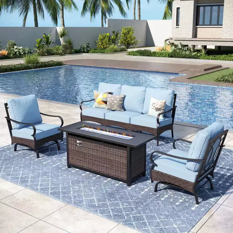 Captiva Designs – Ensemble de patio extérieur 4 pièces très grand format en métal et rotin avec foyer et fauteuils à bascule