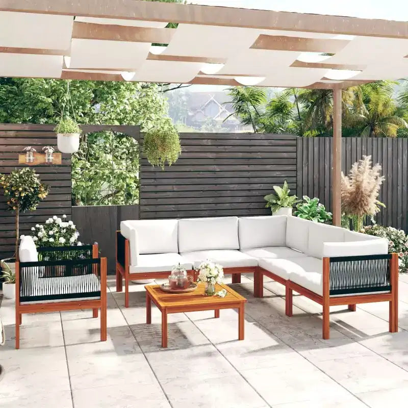 vidaXL Salon de jardin 7 pièces en bois d'acacia massif avec coussins crème – Ensemble de mobilier de jardin rustique et résistant aux intempéries avec table, canapés et fauteuil.