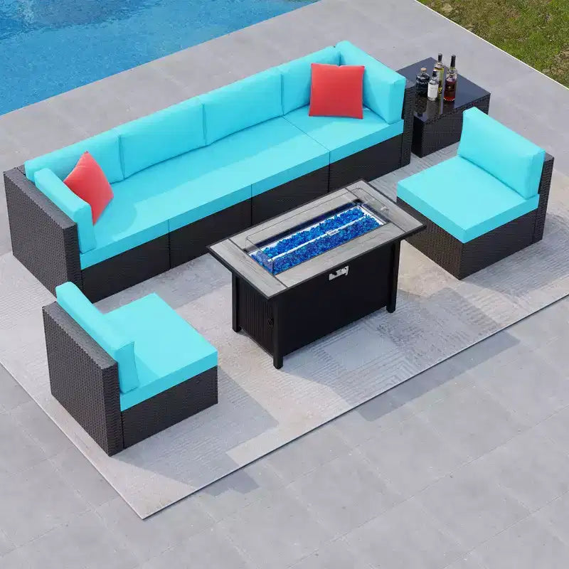 Ensemble de meubles de patio 8 pièces Celebalcony avec table foyer de 45 po. Salon de jardin sectionnel en rotin PE avec coussins rouges