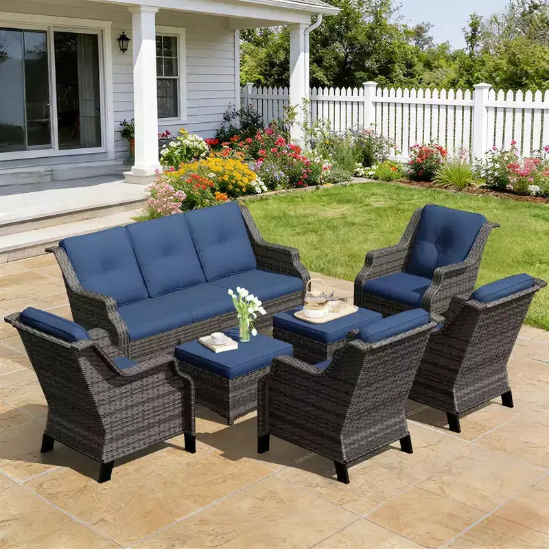 Ensemble UPTIOT de 4 chaises avec 2 poufs et un canapé