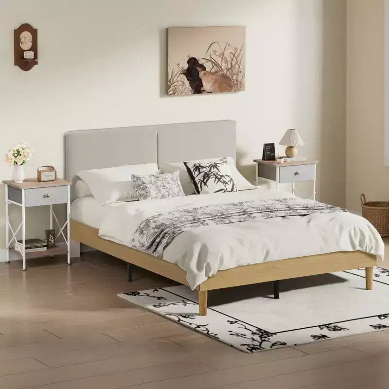 Ensemble 3 pièces VECELO : lit rembourré et tables de chevet, cadre de lit en tissu beige clair avec 2 tables de chevet de rangement