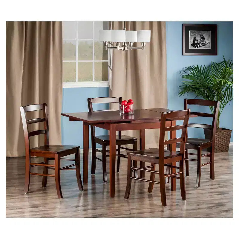 Ensemble de salle à manger Pulman 5 pièces avec chaises à dossier échelle en bois/noyer - Winsome : Traditionnel mi-siècle moderne, table carrée, 4 places