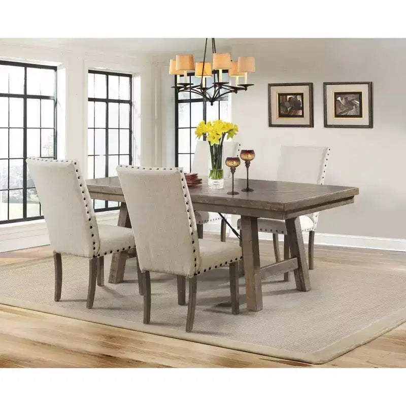 Ensemble table à manger extensible Dex 5 pièces, 4 chaises rembourrées - Picket House Furnishings : Noyer fumé, détails de ridoir
