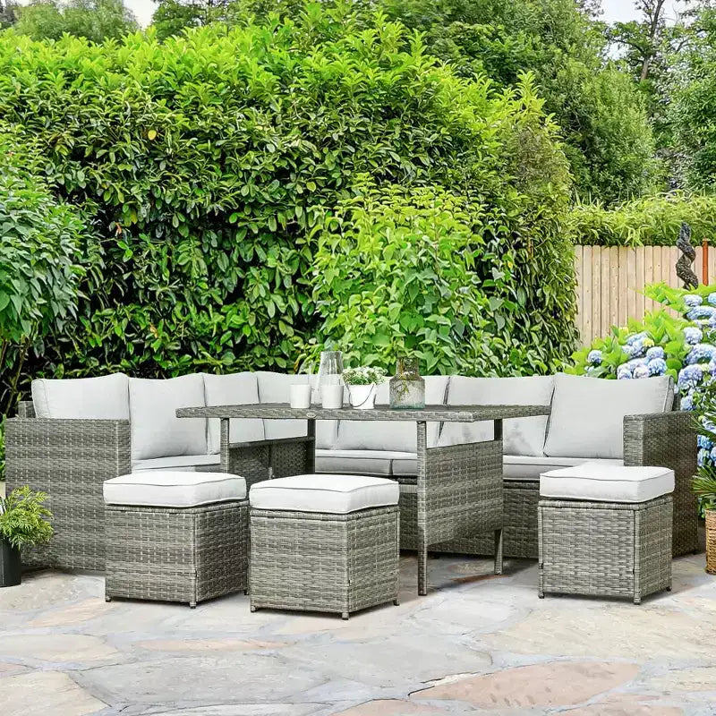 Ensemble de meubles de patio Outsunny 7 pièces, canapé d'angle extérieur en L avec 3 causeuses, 3 poufs, table à manger, coussins, rangement