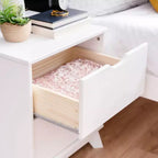 Lit plateforme jumeau et table de chevet Powell Pensy