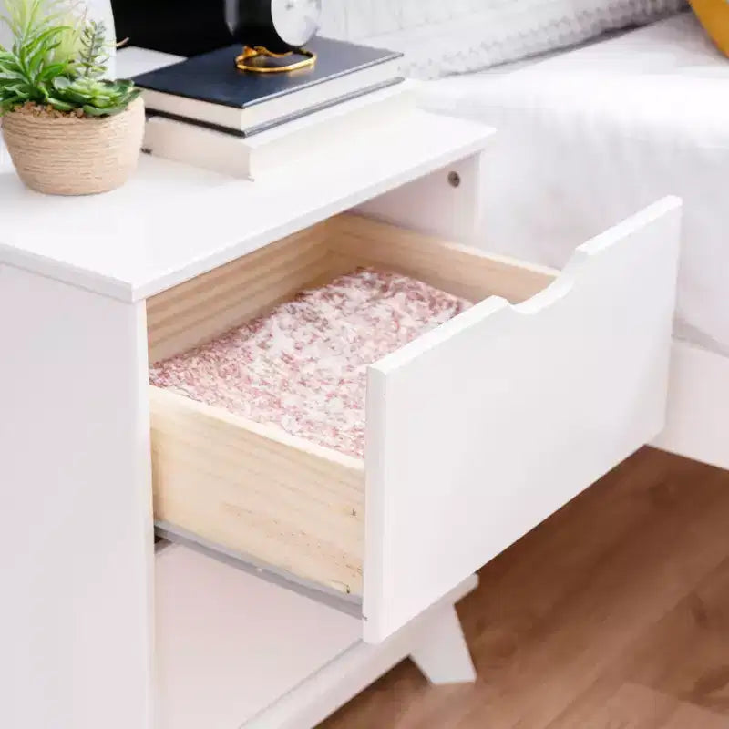 Lit plateforme jumeau et table de chevet Powell Pensy